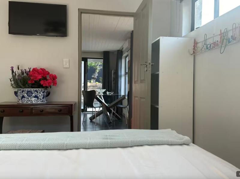 To Let 1 Bedroom Property for Rent in Helgarda Estate Western Cape